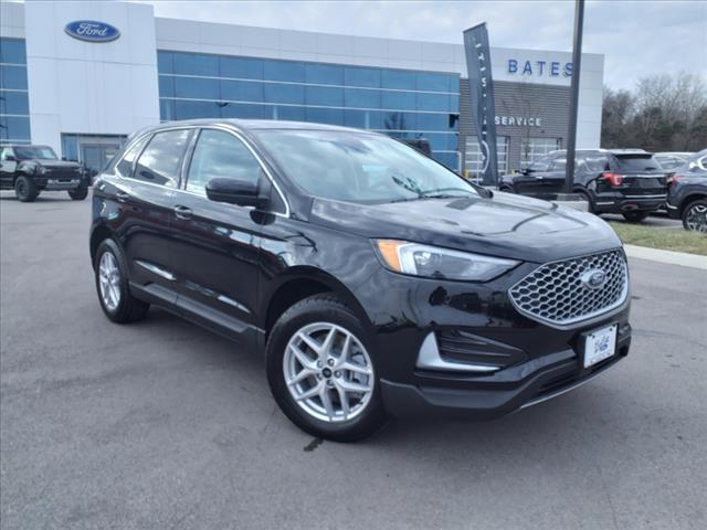 used 2024 Ford Edge car, priced at $32,987