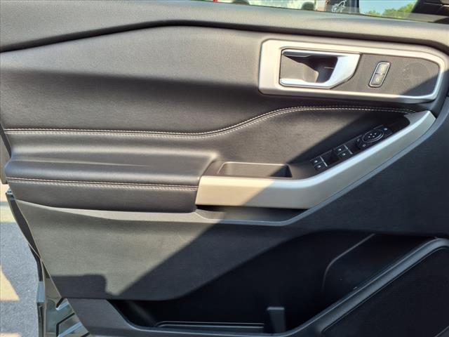 used 2022 Ford Explorer car, priced at $31,887
