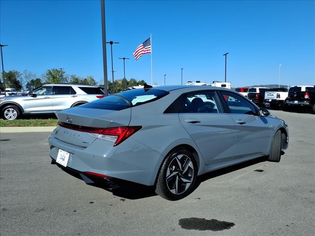 used 2022 Hyundai Elantra car, priced at $19,587