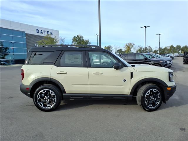 new 2025 Ford Bronco Sport car, priced at $37,040