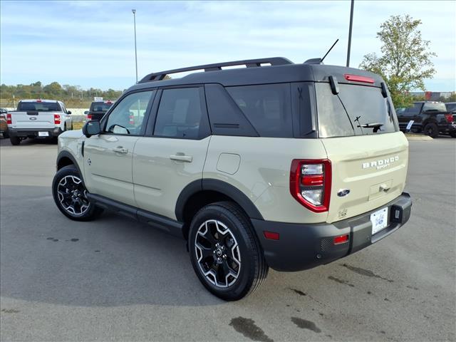 new 2025 Ford Bronco Sport car, priced at $37,040