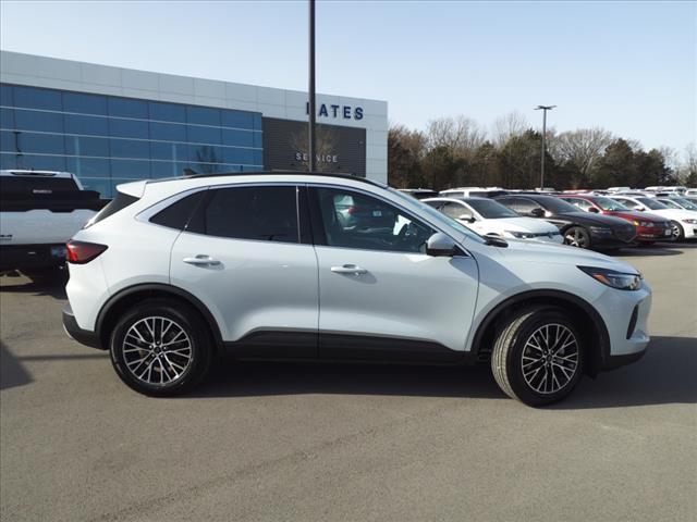 new 2025 Ford Escape car, priced at $38,925