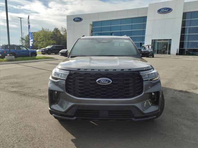 new 2025 Ford Explorer car, priced at $50,482