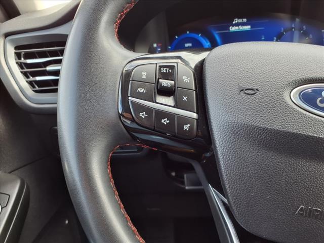 used 2022 Ford Escape car, priced at $23,387