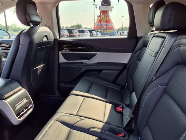 used 2024 Lincoln Nautilus car, priced at $53,587