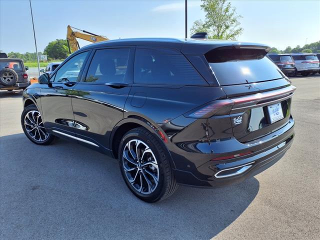 used 2024 Lincoln Nautilus car, priced at $53,587