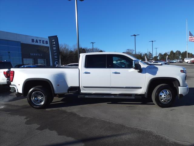 used 2024 Chevrolet Silverado 3500 car, priced at $78,987