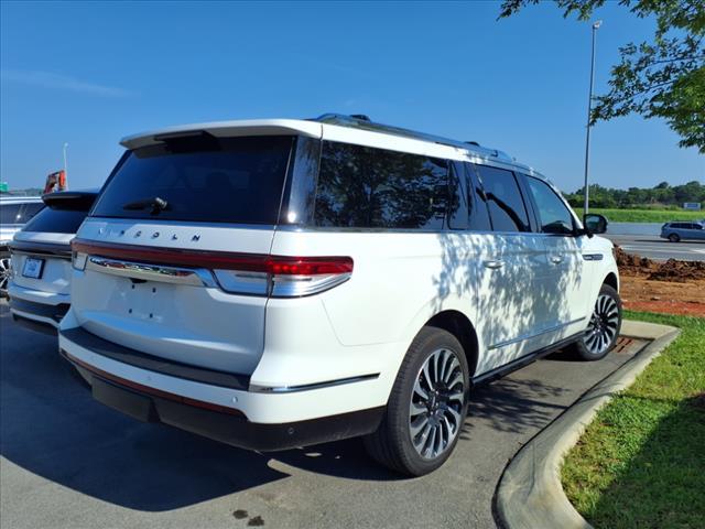 used 2024 Lincoln Navigator L car, priced at $89,987