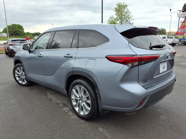 used 2021 Toyota Highlander Hybrid car, priced at $39,987