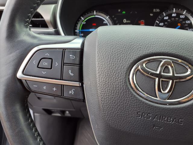 used 2021 Toyota Highlander Hybrid car, priced at $39,987