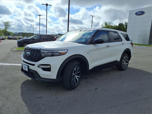 used 2022 Ford Explorer car, priced at $40,387