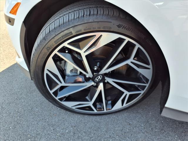 used 2023 Hyundai IONIQ 6 car