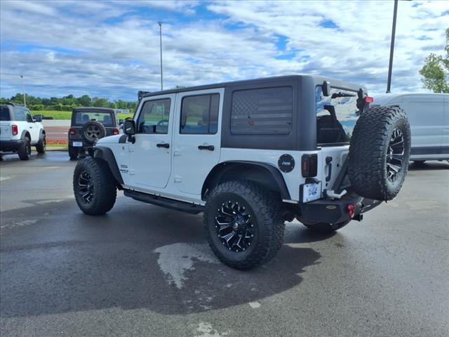 used 2015 Jeep Wrangler Unlimited car, priced at $21,987