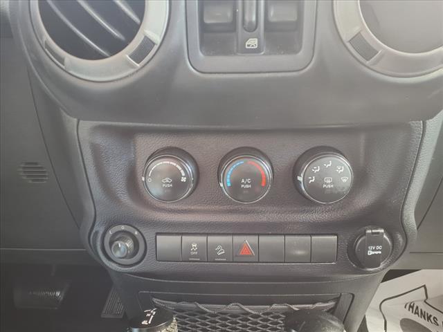 used 2015 Jeep Wrangler Unlimited car, priced at $21,987