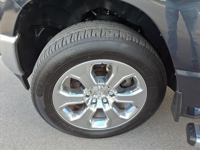 used 2021 Ram 1500 car, priced at $35,387