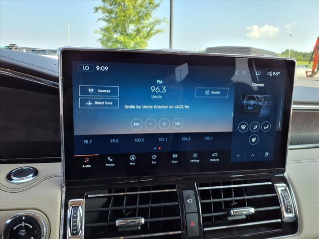 used 2024 Lincoln Navigator car, priced at $79,987