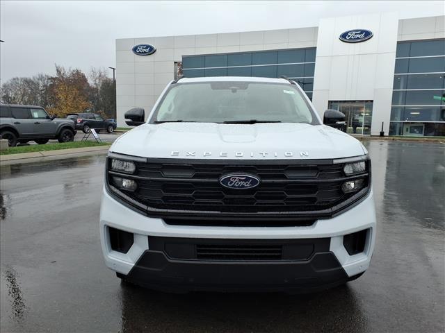 new 2025 Ford Expedition car, priced at $70,701