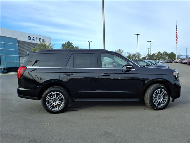 new 2025 Ford Expedition car, priced at $69,629