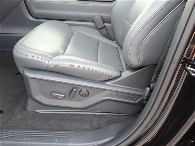 new 2025 Ford Expedition car, priced at $69,629