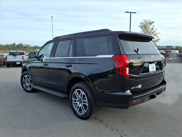 new 2025 Ford Expedition car, priced at $69,629