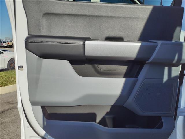 new 2025 Ford F-250 car, priced at $68,779
