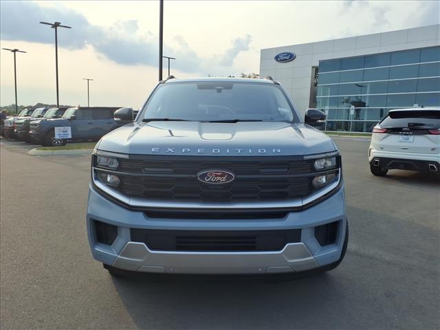 new 2025 Ford Expedition car, priced at $80,750