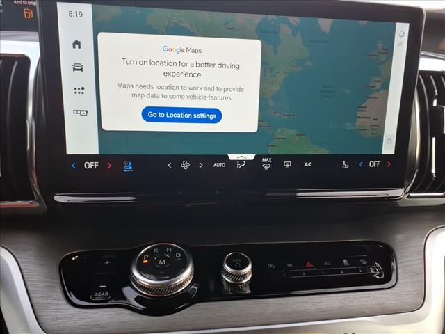 new 2025 Ford Expedition car, priced at $80,750