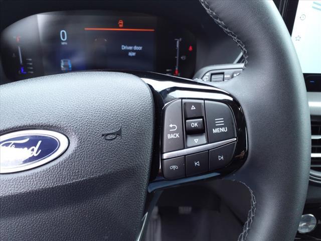 used 2023 Ford Escape car, priced at $29,987