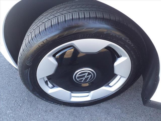 used 2025 Volkswagen ID. Buzz car, priced at $70,587
