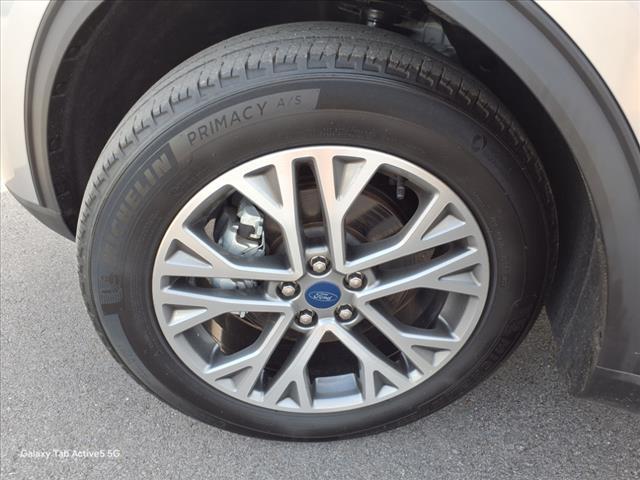 used 2022 Ford Escape car, priced at $27,987