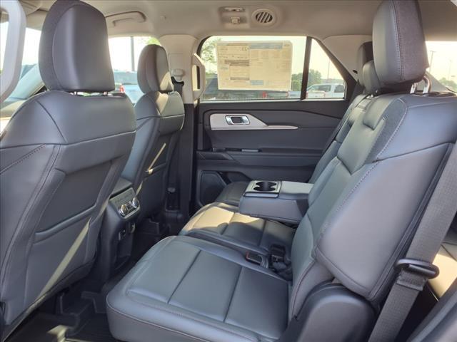 new 2025 Ford Explorer car, priced at $46,292