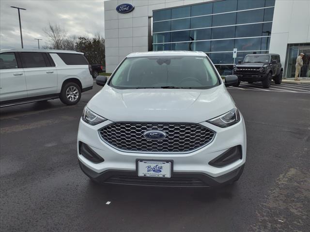 new 2024 Ford Edge car, priced at $27,661