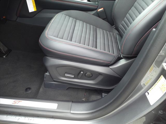 new 2025 Ford Explorer car, priced at $44,529