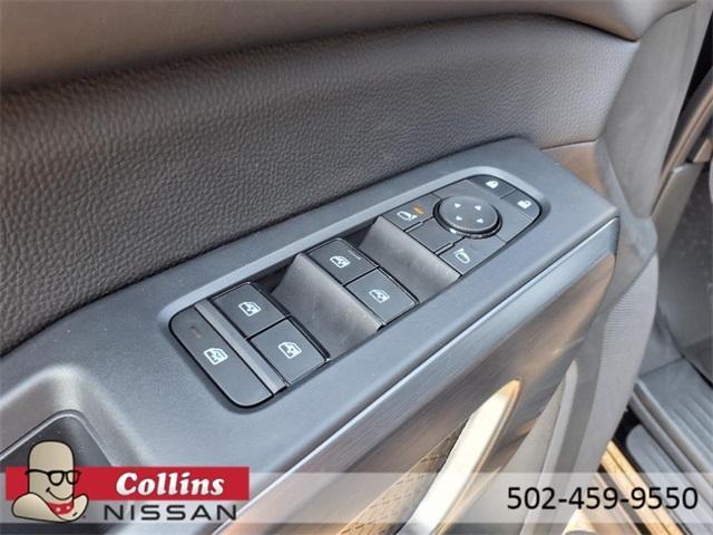 new 2025 Nissan Pathfinder car, priced at $46,595