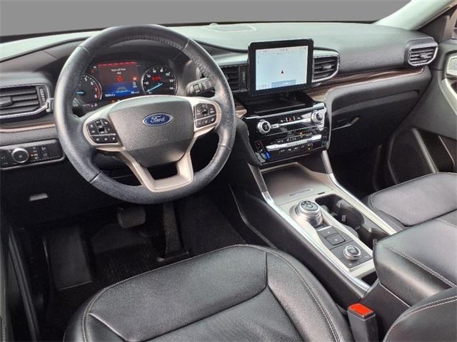 used 2022 Ford Explorer car, priced at $32,014