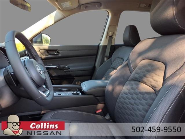 new 2025 Nissan Pathfinder car, priced at $40,363