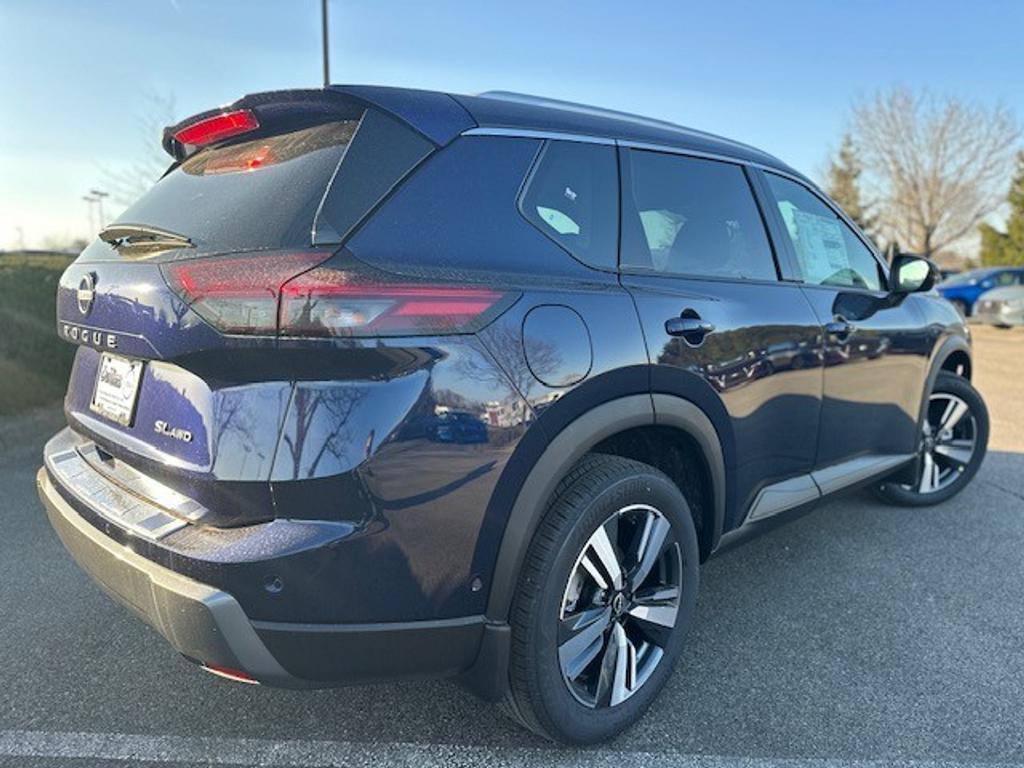new 2025 Nissan Rogue car, priced at $39,885