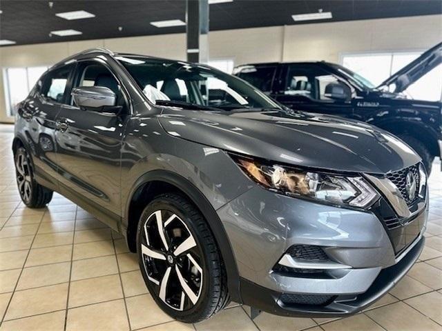 used 2022 Nissan Rogue Sport car, priced at $22,297