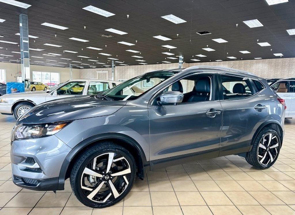 used 2022 Nissan Rogue Sport car, priced at $24,400