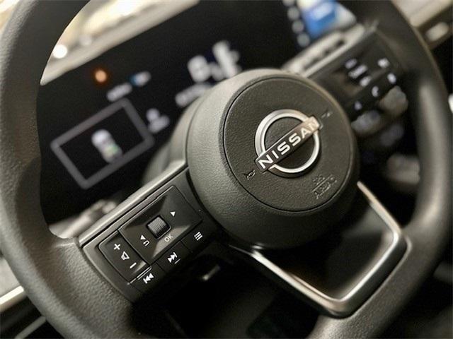 new 2025 Nissan Kicks car, priced at $27,100