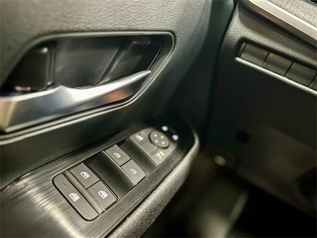 new 2025 Nissan Kicks car, priced at $27,100
