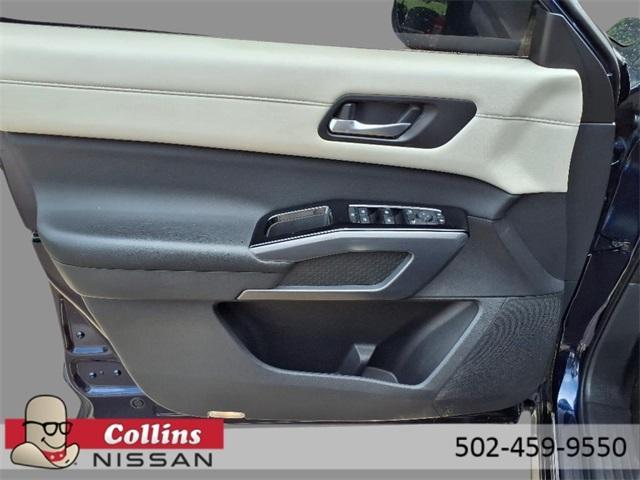 used 2022 Nissan Pathfinder car, priced at $29,000