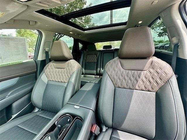 new 2025 Nissan Murano car, priced at $53,300
