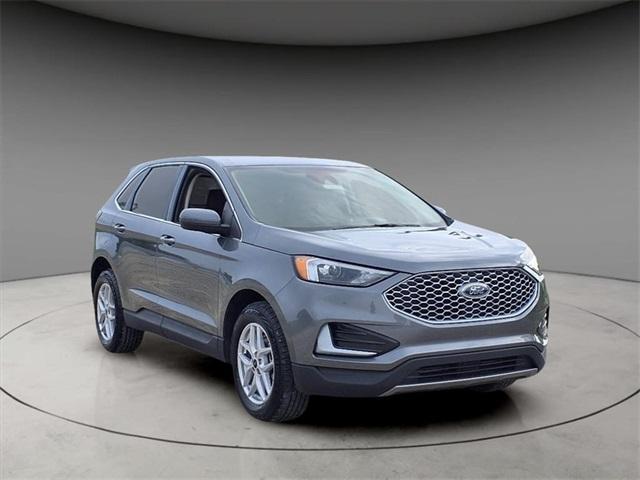 used 2024 Ford Edge car, priced at $27,200