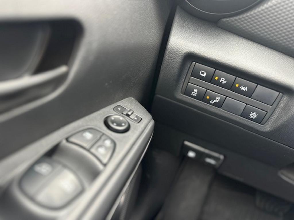 new 2025 Nissan Kicks car, priced at $23,179