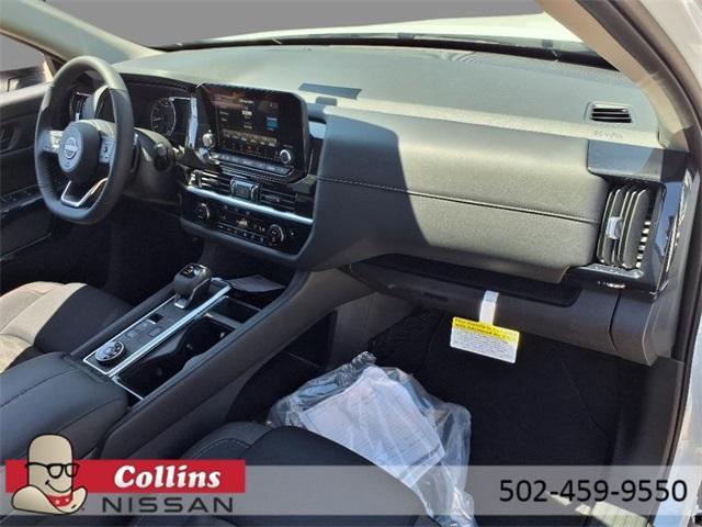 new 2025 Nissan Pathfinder car, priced at $44,595