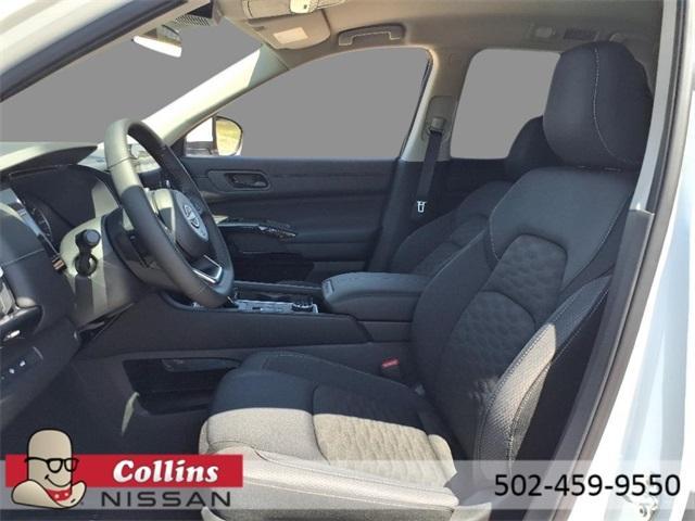 new 2025 Nissan Pathfinder car, priced at $44,595