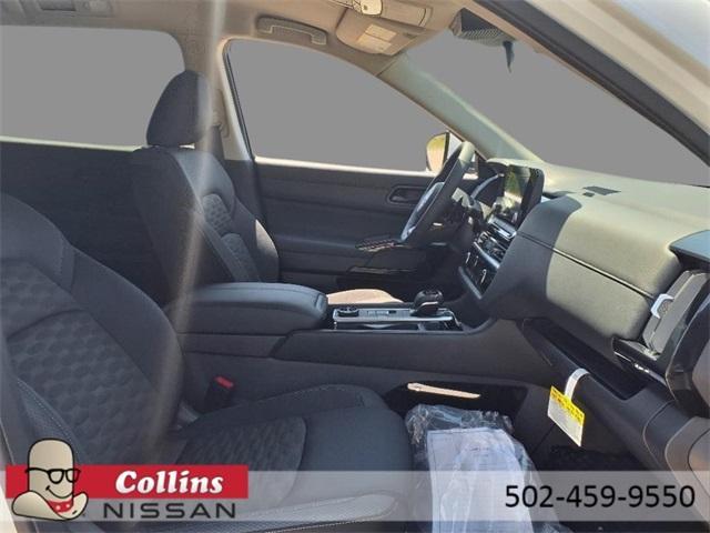 new 2025 Nissan Pathfinder car, priced at $44,595