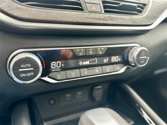 new 2025 Nissan Altima car, priced at $37,230