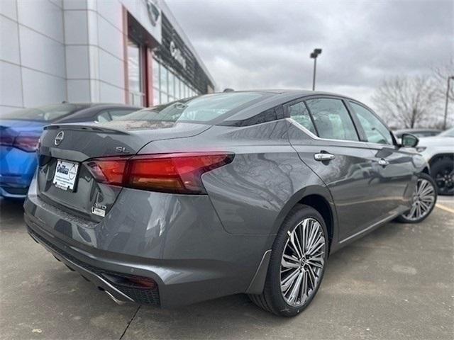 new 2025 Nissan Altima car, priced at $37,230
